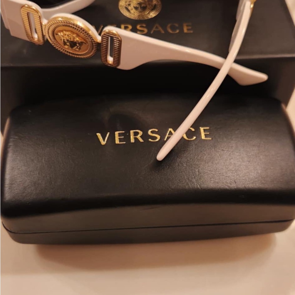 Versace White Sunglasses - Picture 6 of 7